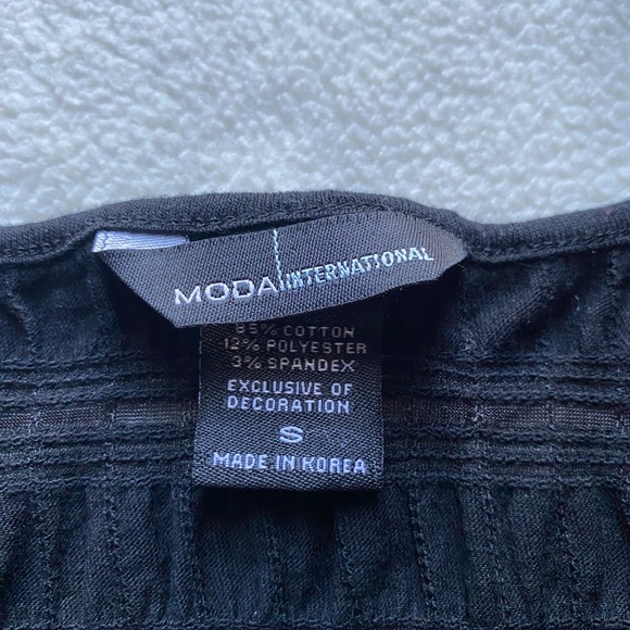 Moda International Black Lace-Trim Camisole Tank - Picture 2 of 4